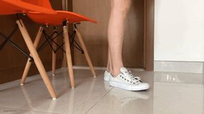CONVERSE SNEAKERS SO INCREDIBLY UNCOMFORTABLE SHOES - MP4 HD