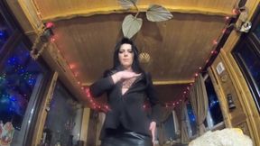 Great Orgasms and Pussy Juice From Milfycalla