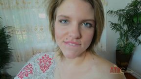 Nasty babe Scarlett Fever enjoys posing and teasing camera with her sexy body