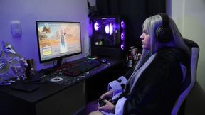 FREE USE while playing video games