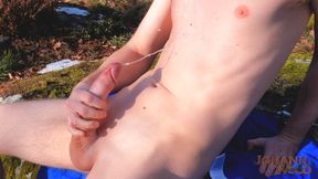 Huge Juicy Cumshot - Outdoor in the Warm Spring Sun!