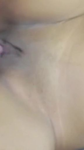 Bhabhi ki chut mein bahut takat hai bhabhi ki chut fat gai bhabhi ki chut fat gai bhabhi ne gand de Diya   Clip 1