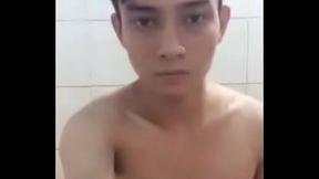 Trai thẳng d&acirc_m