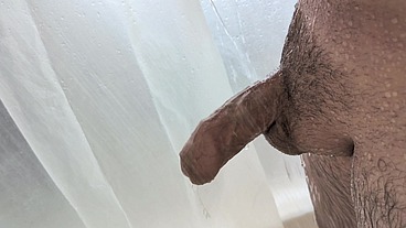 I give my cock a bath while I masturbate