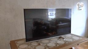 Flatscreen under high heel Boots