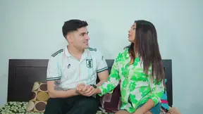 Indian GF gets naughty with her boyfriend at home