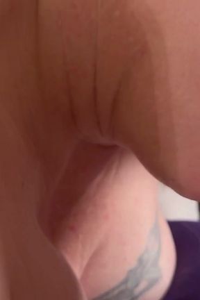 Wifey Gets a Hall Pass, Blows a New Friend -4k