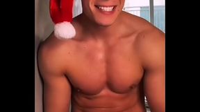 Pretty Boy bounces his pecs