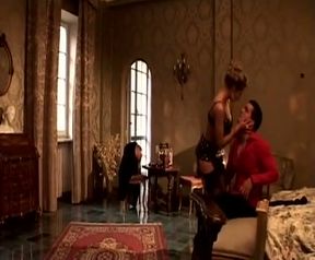 Blonde German Hot Mom with Naturals Gets Anal in Vintage Scene