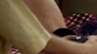 Poliscosplayers knullar i sin lastbil medan offentligheten tittar på