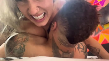 Dark Blonde Gostosa gets filled with cum in her tight pussy