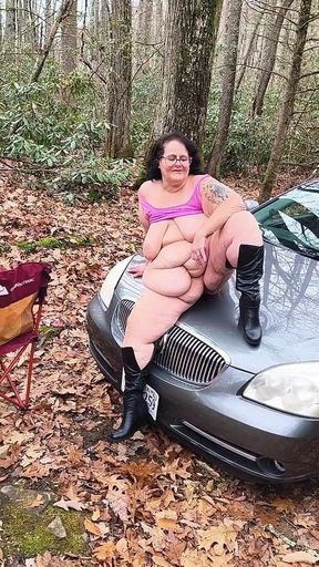 On the Hood Squirt to the Road No Matter Whose Watching She's Gonna Exaplose