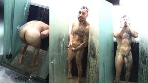 aquele banho depois de atender uma fa trans linda e produzir um conteudo top ? #allanguerragomes