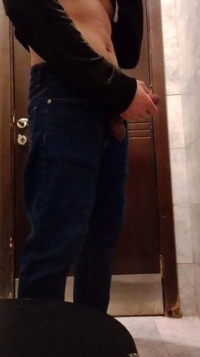 Indian *** Masterbating in Her Bathroom H.j - Hemoshovel
