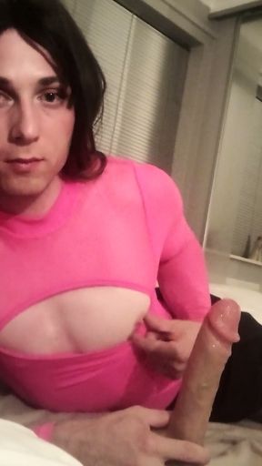 Sissy suck   Clip 1