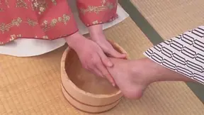 Nana Ueyama Invites You Into Her Wet World For A Steamy Encounter Tonight