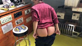 i went to the workshop to break the mechanic s ass