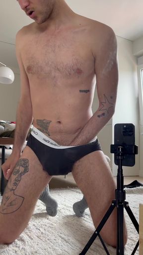 Harry_jen | Gay Fetish Guy Cums in Underwear
