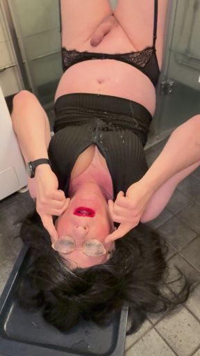 Sissy peeing all over her face and mouth