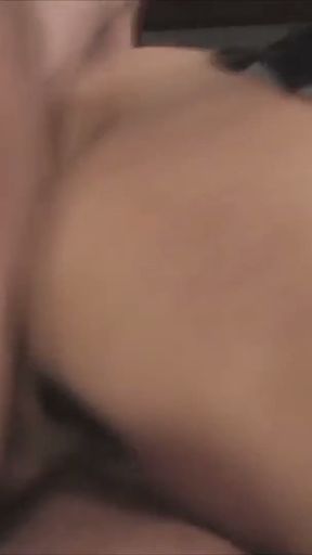 Chefin MILF von 2 Bauarbeiter im Office weggebumst   Clip 2