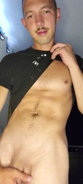 GIRTHYYYYGARYYY's Cock Is Raining Cum!!