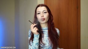 Adelina is smoking More 120s cigarette at home | 4k video resolution