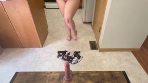 BBW Step Mom Makes You Breakfast and Cum - JOI - Kinky Katie