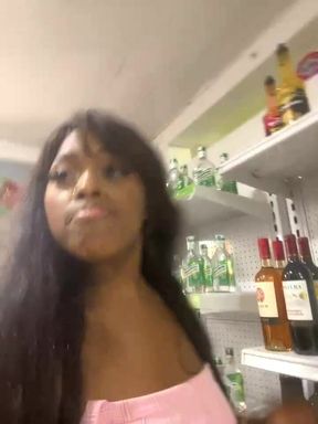 Jack off to My Phenomenal Ass, Episode 1096