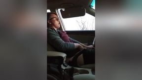 Public masterbation- Ftm rubs one out in the car