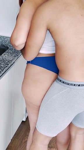 Big Ass MILF Dancing In The Kitchen Got Fucked   Clip 1