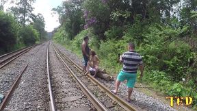 por tras das cameras do velinho fodeu a novinha - luara amaral - sandro lima - binho ted