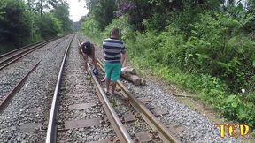 por tras das cameras do velinho fodeu a novinha - luara amaral - sandro lima - binho ted