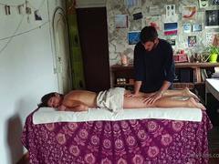 Amateur whorish brunette Bailey Brooks with