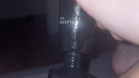 je test mon nouveau jouet woomanizer offert par mon prefere. je me touche ...