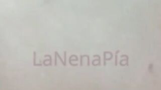 Mi novio se fue a trabajar y el vecino me cogió en four - LaNenaPia