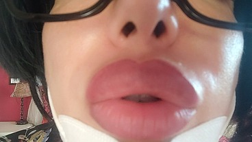 Chantal Channel as an italian jealous girlfriend