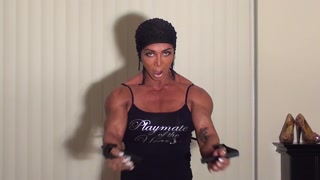 Pectoral Home Workout with Latia Del Riviero