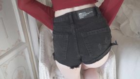 watch me suck my dildo and caress my wet pussy