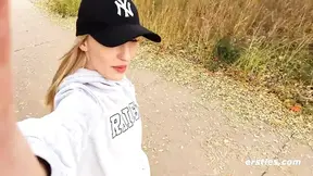 Ersties - Nattie has hot ideas when baking and makes it herself
