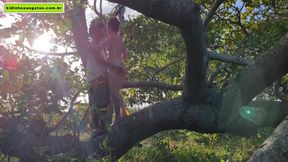 gostosa quer tranzar comigo no meii da floresta
