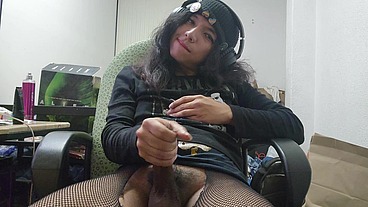 saranji jerk off