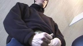 Straight Boy Jonathan Beats Off