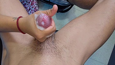 ME FUMO UN P#RRO CON MI VECINA MARROQUÍ Y ME HACE UNA PAJA