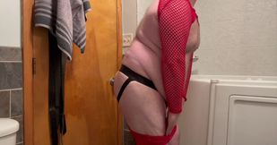 Big Belly Bear Chub Playing And Squirting With A Dildo While Wearing A Jockstrap