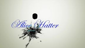 apres m etre bien ouverte le cul avec le plug bourgeon ...