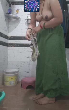 Hot Bath Back Side Priya Bhabi