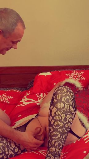 Granny Carmen Claus’ Cheating Candy Cane Lane Suck & Double Fuck Creampie