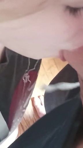 Homemade Amateur MILF Blowjob and Deep Throat Compilation with Cumshot