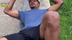 fodendo o novinho vendedor