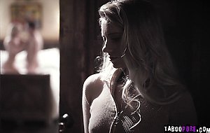 Riley Star caught her stepmom getting some pussy penetration